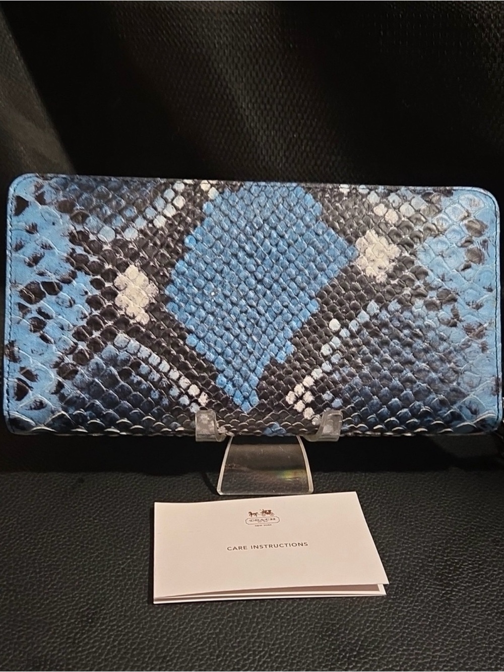 Coach Blue and Black Snake-Print Zip Around Wallet PRISTINE EUC! - Picture 2 of 6